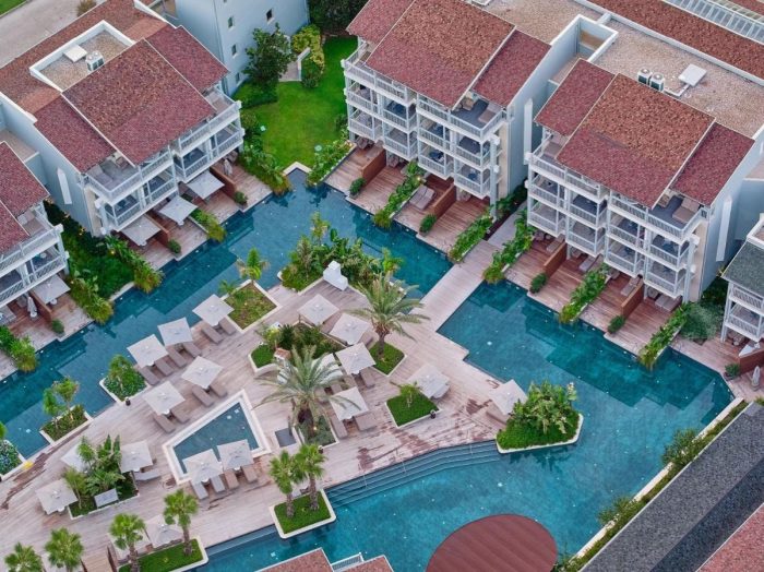 Lara Barut view from above